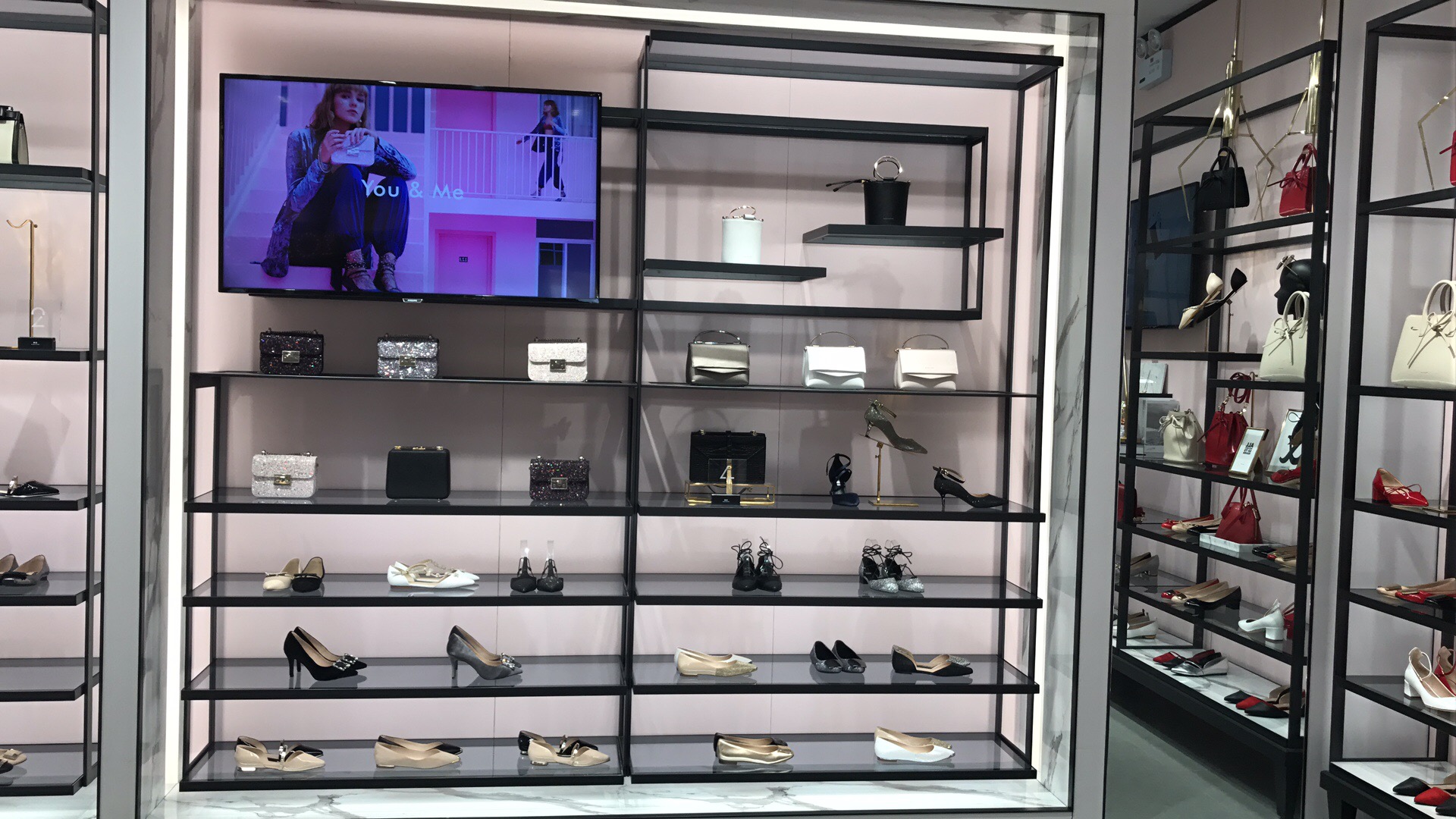 Cococity 开业店铺陈列 2