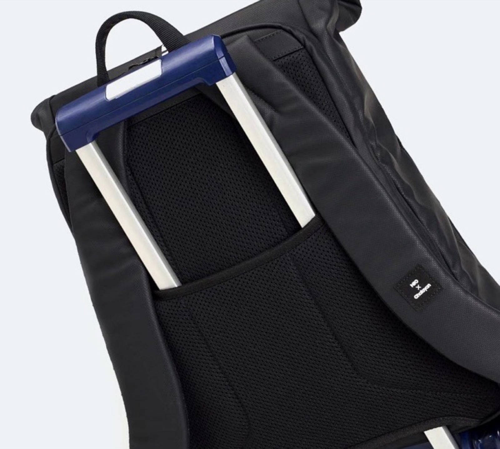 Chalayan strap